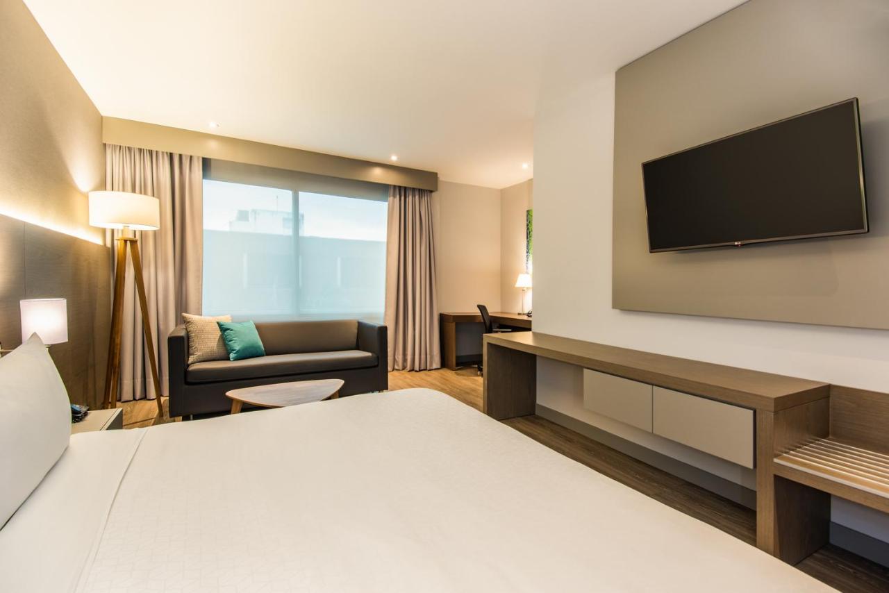 Holiday Inn Express Bogota - Parque La 93 By Ihg Eksteriør bilde