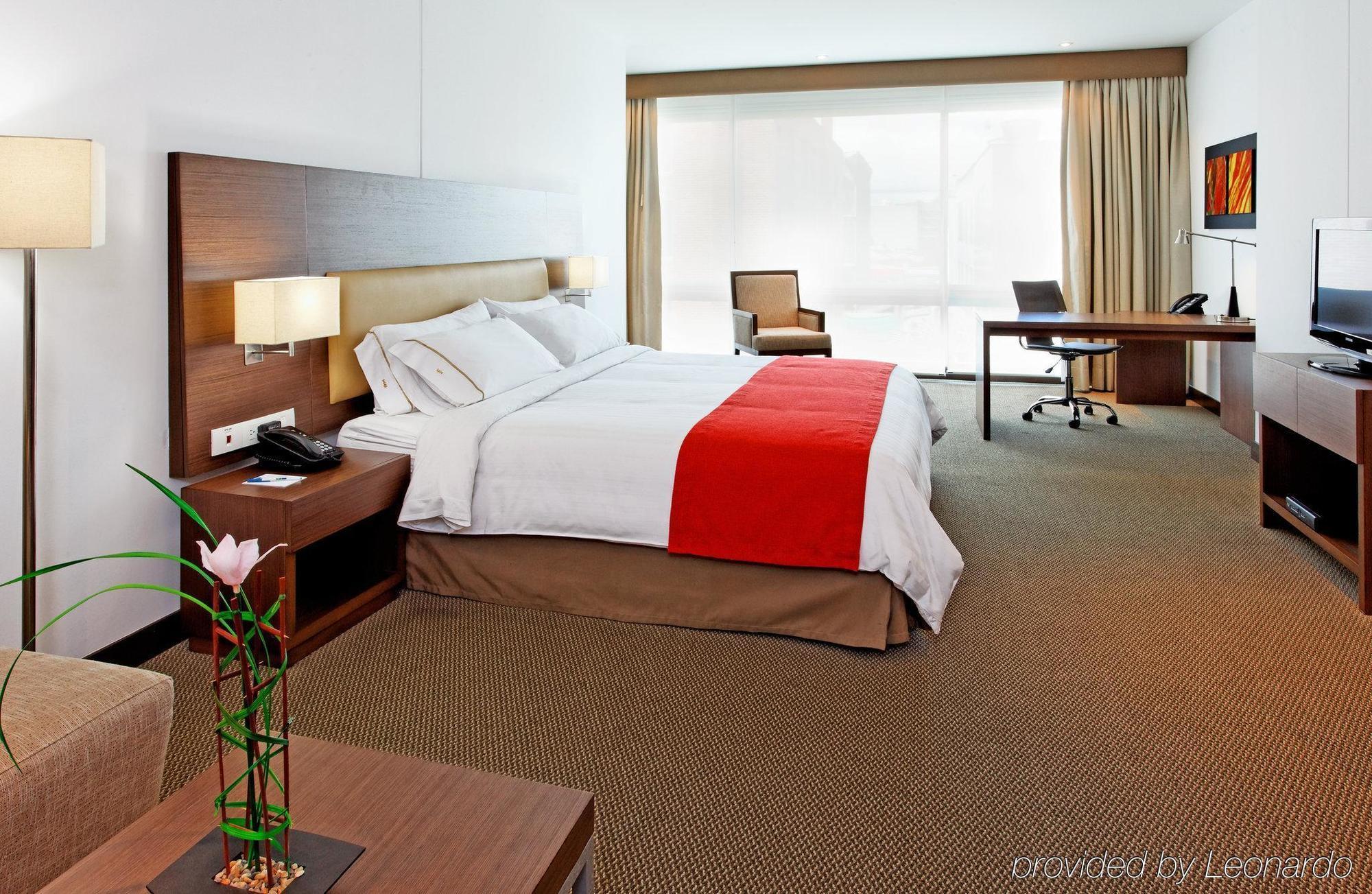 Holiday Inn Express Bogota - Parque La 93 By Ihg Eksteriør bilde