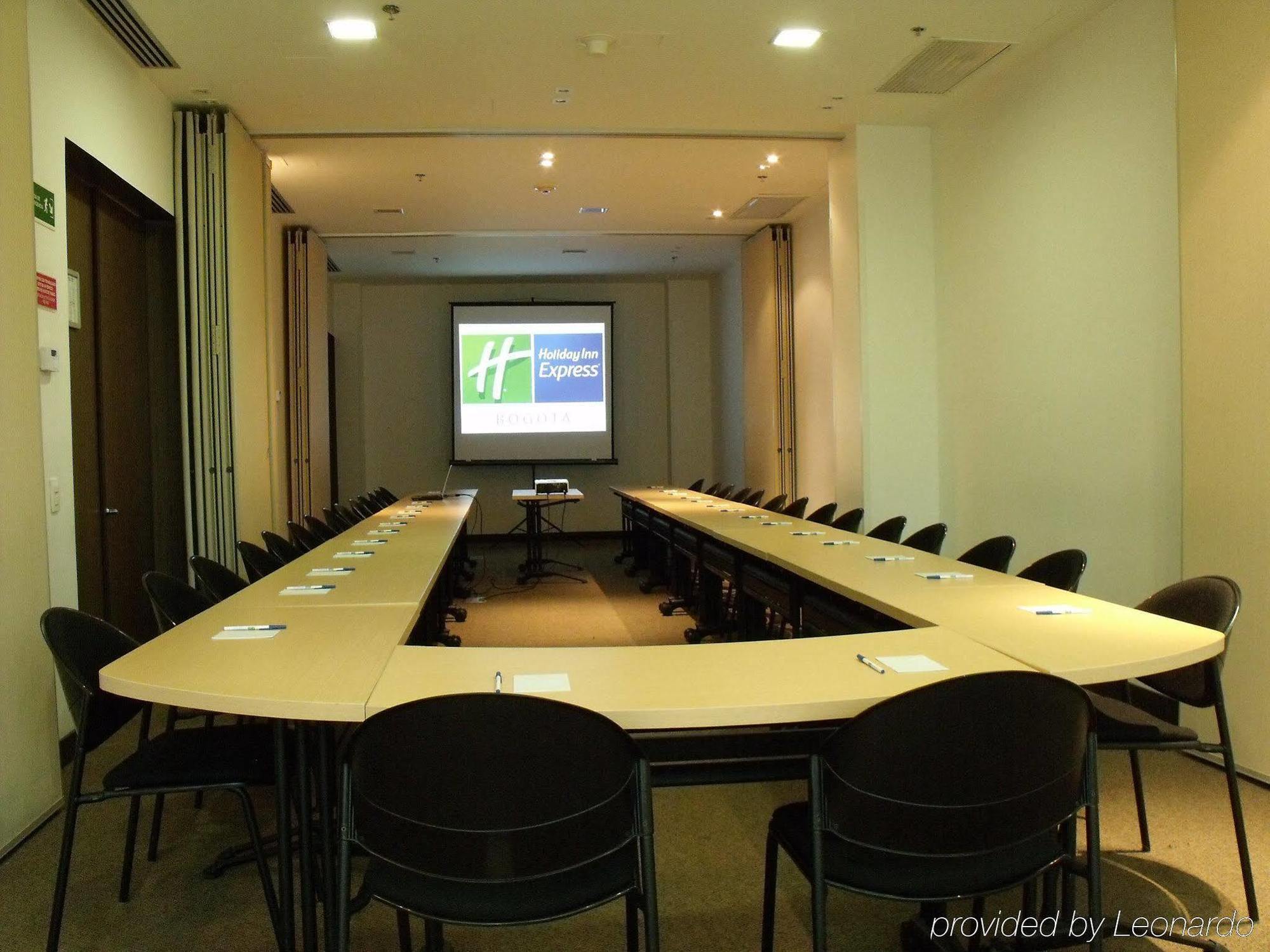 Holiday Inn Express Bogota - Parque La 93 By Ihg Business bilde